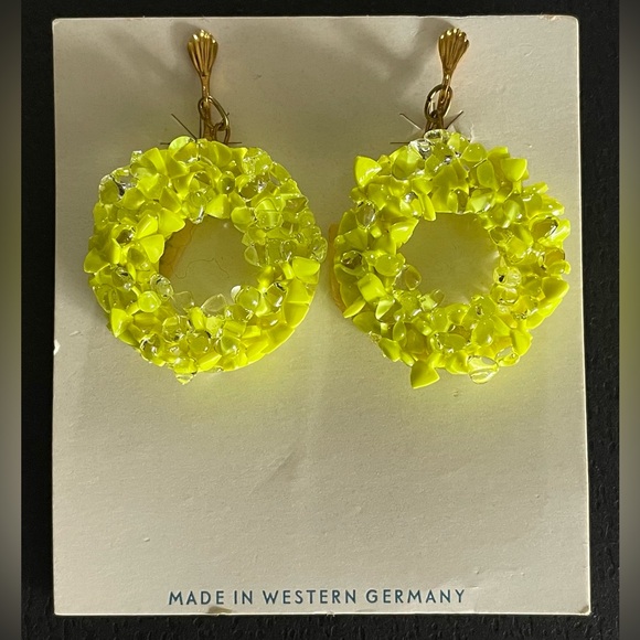 Vintage West Germany Glass Earrings Neon Yellow with Goldtone Clips - Picture 2 of 6
